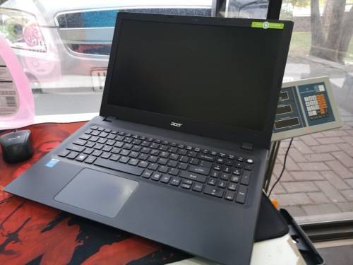 *EXCELLENT*ACER EXTENSA 2511*i5-5200U*500GB*4GB*5HOURS BATTERY*
